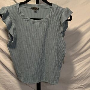 🌺NWT Stylish Blue Ruffle Sleeve Tank Top (Bundle price, BIN3)